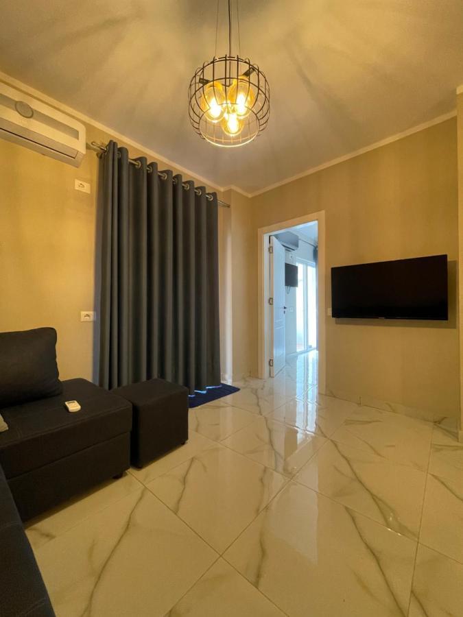 Modern Beachfront Apartamento Sarandë