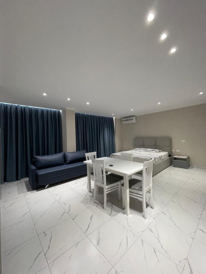 Modern Beachfront Apartamento *